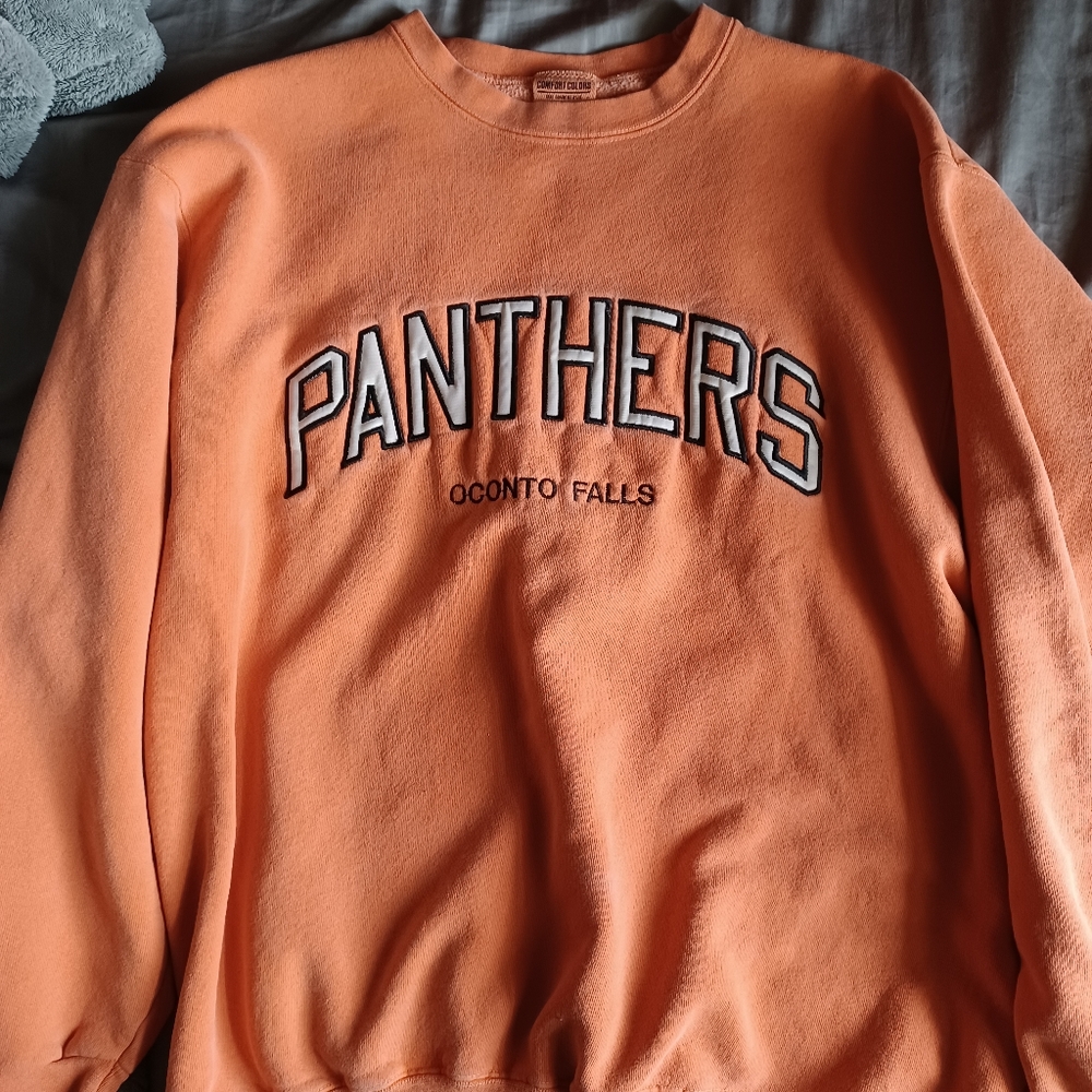 Orange crewneck